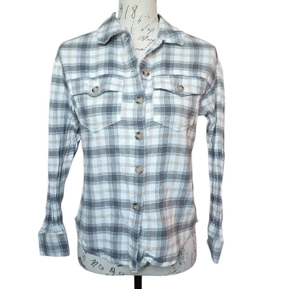 Japna Women's Size XS Gray Tan White Plain Flannel Button Down Shirt